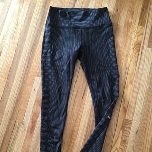 ALO Performance Hi-Waist Legging